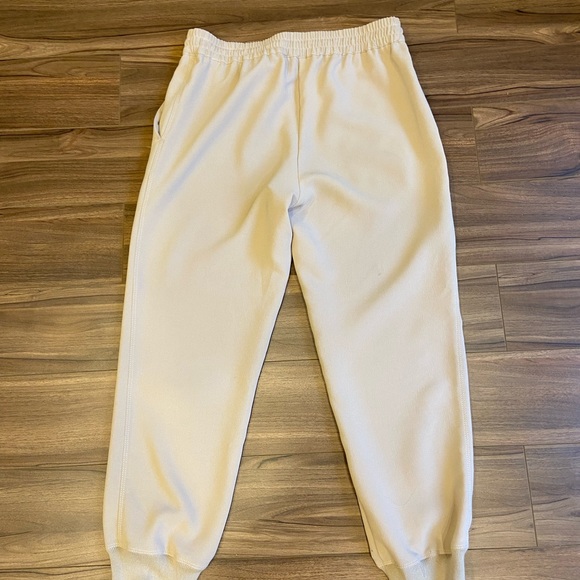 Aritzia Wilfred Free Buffon Pant - M - Nude - Picture 6 of 12
